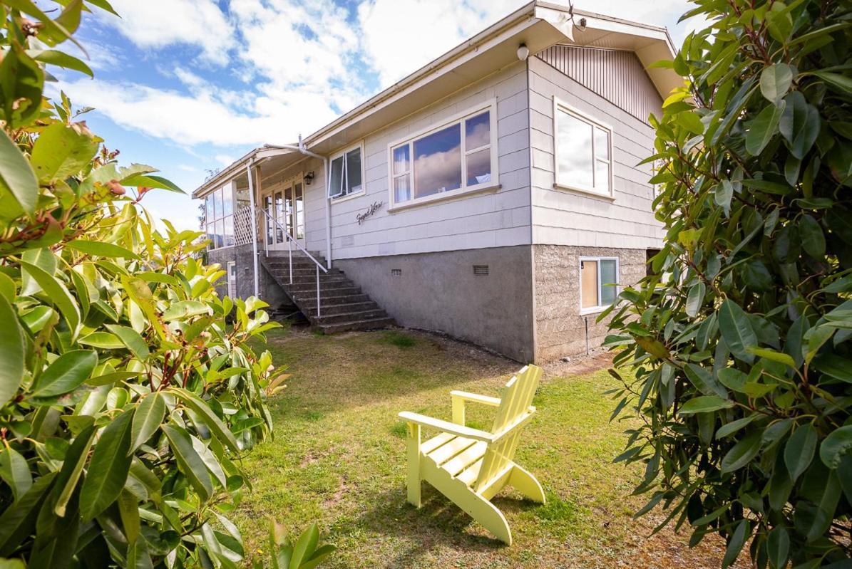 Grand View - Te Anau Holiday Home Exterior foto
